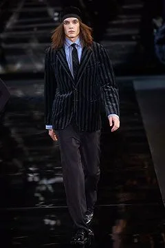 Look 54
